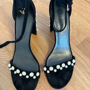 Stuart Weitzman pearl block shoes size 9.5 in a perfect condition